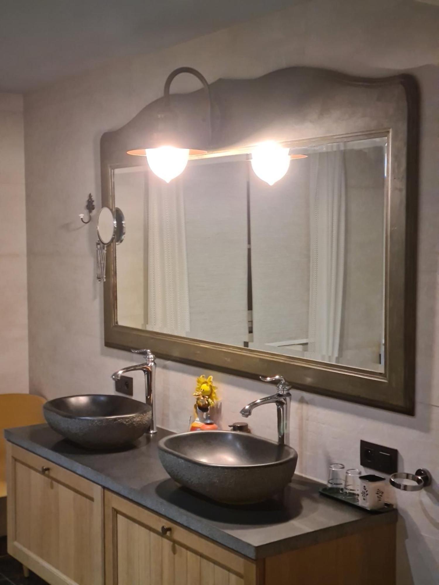 Hemelse Helderheid Apartment Maasmechelen Luaran gambar